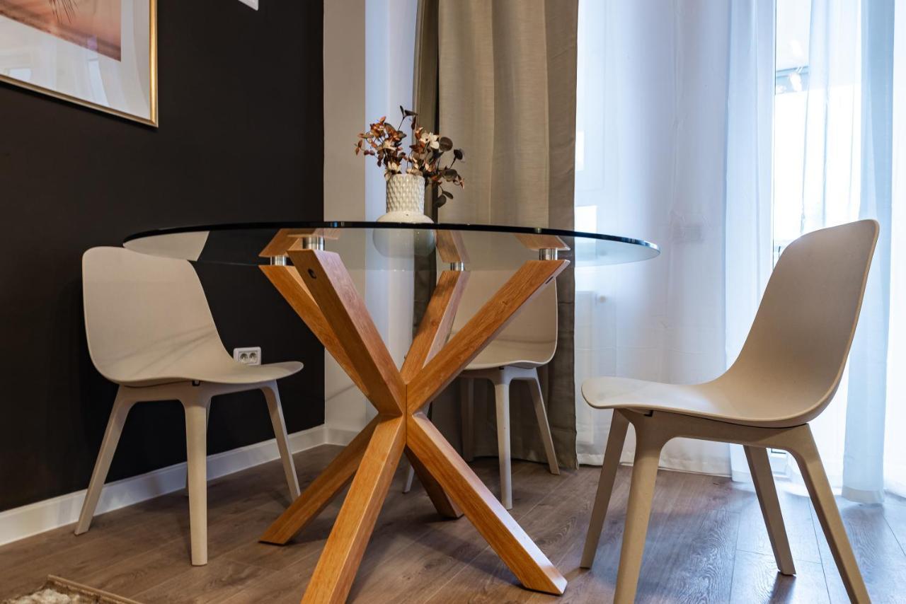 בוקרשט Central Spacious Apartment 506 מראה חיצוני תמונה