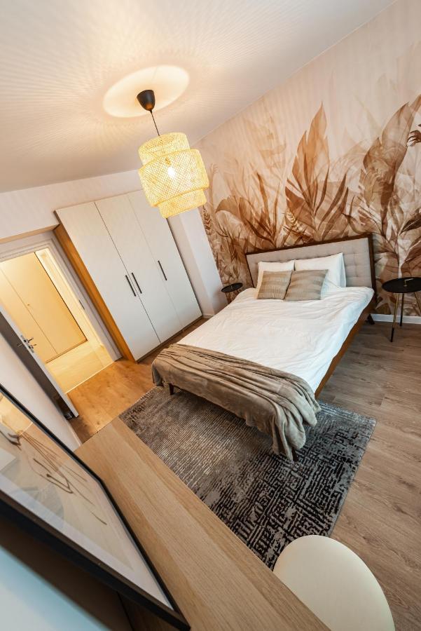 בוקרשט Central Spacious Apartment 506 מראה חיצוני תמונה