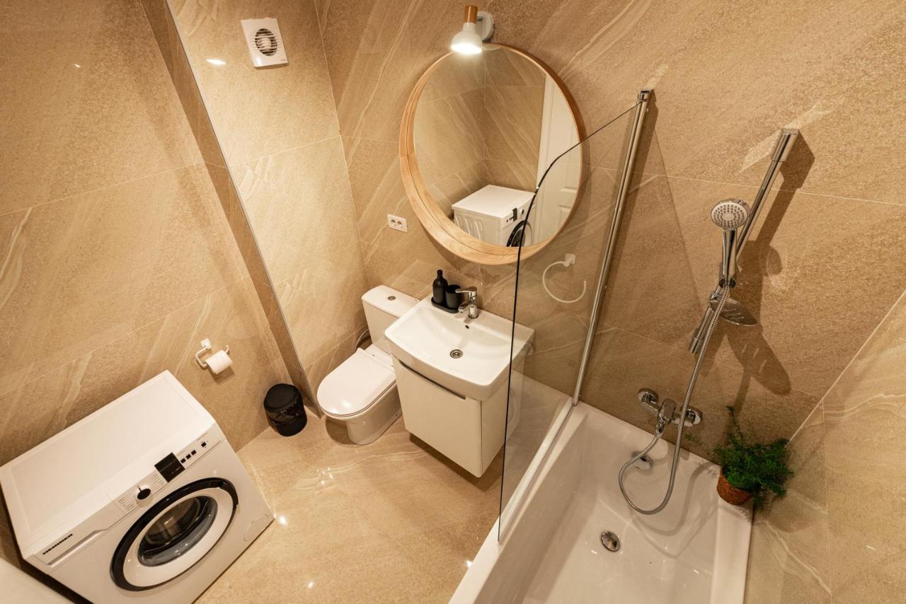 בוקרשט Central Spacious Apartment 506 מראה חיצוני תמונה