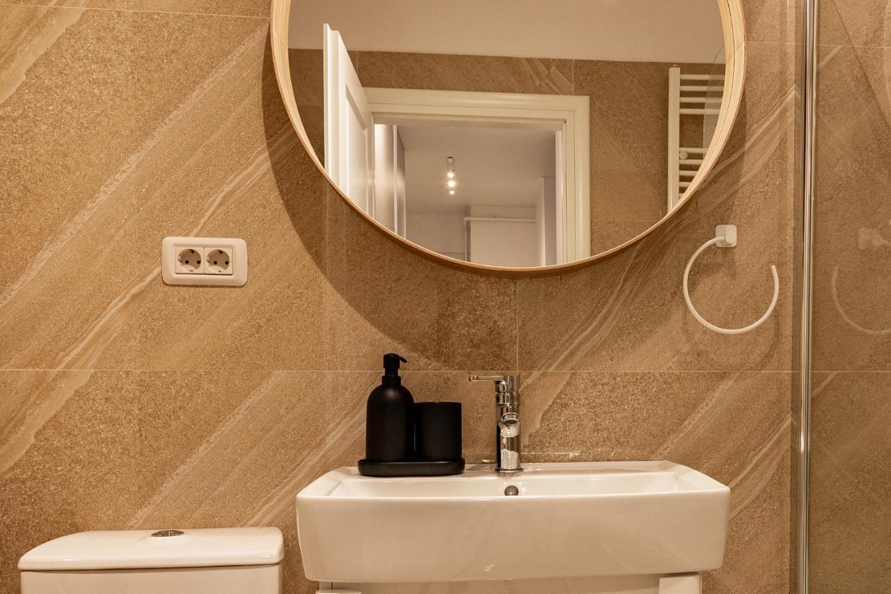 בוקרשט Central Spacious Apartment 506 מראה חיצוני תמונה